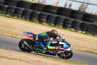 anglesey-no-limits-trackday;anglesey-photographs;anglesey-trackday-photographs;enduro-digital-images;event-digital-images;eventdigitalimages;no-limits-trackdays;peter-wileman-photography;racing-digital-images;trac-mon;trackday-digital-images;trackday-photos;ty-croes